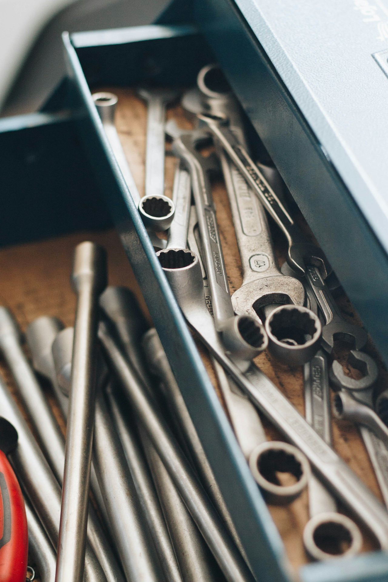 Certified CARB emissions testing for trucks, RVs, and fleets. Mobile diagnostics, repairs, and fleet management services to keep you CARB compliant.